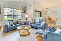 Building Photo - 11651 Pointe Cir