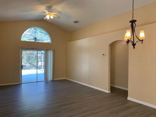 Building Photo - 429 Majesty Dr