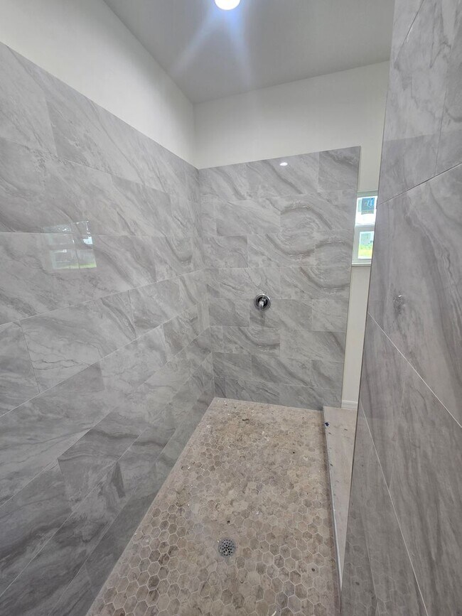 Building Photo - COMING SOON-BRAND NEW CONSTRUCTION-LARGE C...