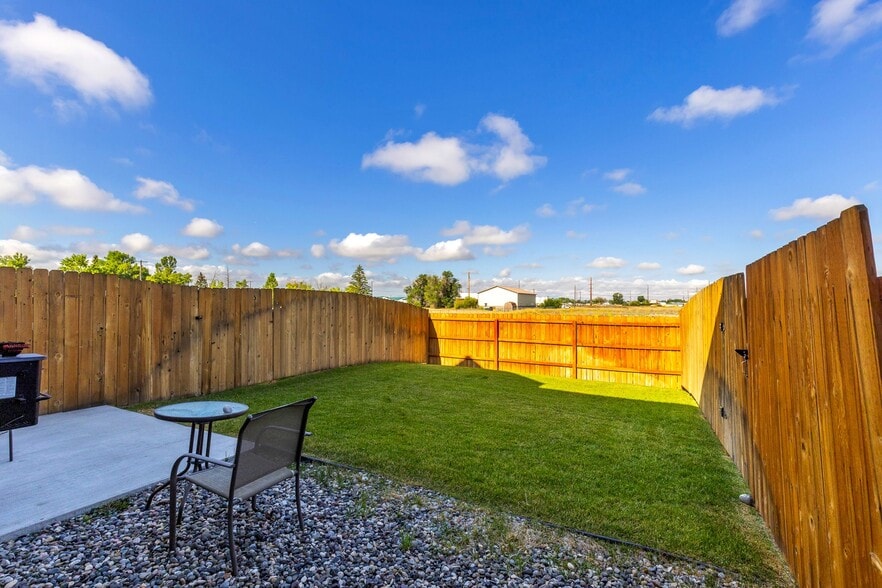 Building Photo - 201 13th St