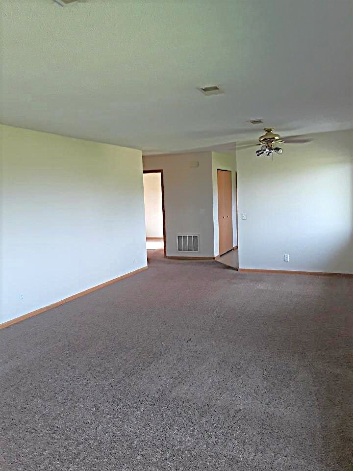 Building Photo - 2102 135th St