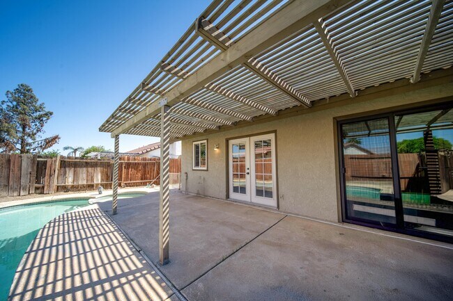 Building Photo - 81402 Palmwood Dr
