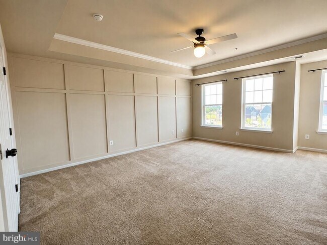 Building Photo - 5845 Bella Marie Wy