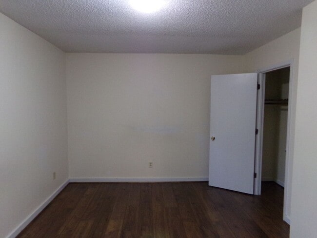 Building Photo - Havelock Home in College Park Subdivision