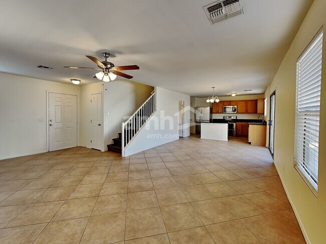 Building Photo - 8850 E Posada Ave