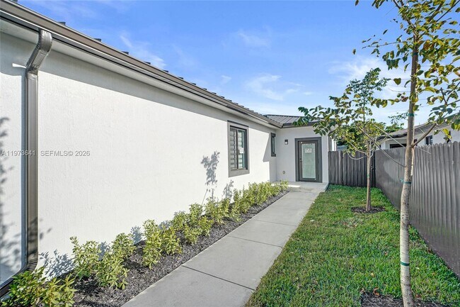 Building Photo - 12120 SW 219th St