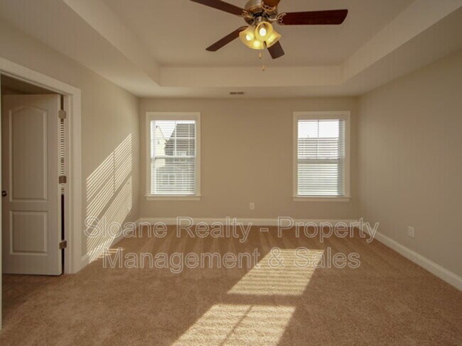 Building Photo - 4137 Rigsby Ln