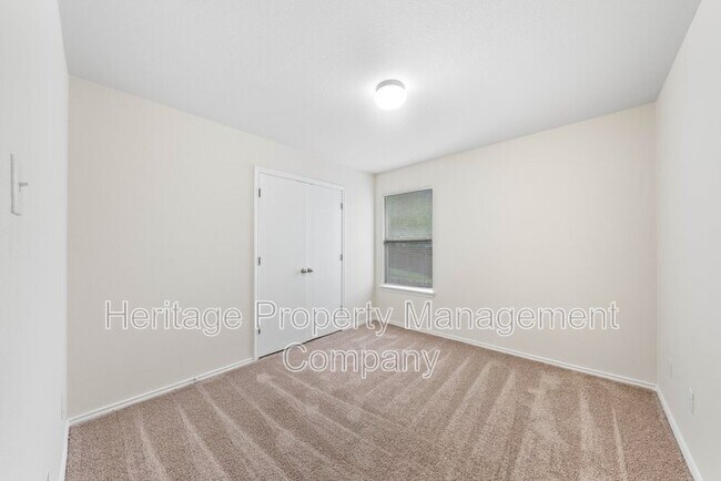 Building Photo - 6402 Candleview Ct
