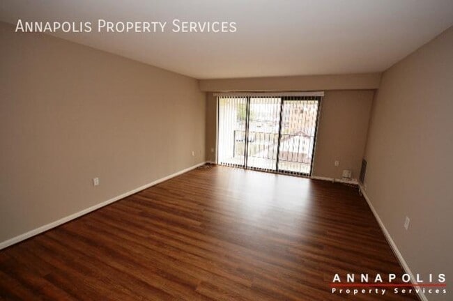Building Photo - 2572 Riva Rd