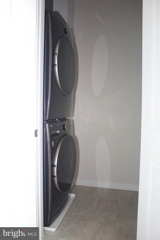 Building Photo - 1697 Dunnington Pl