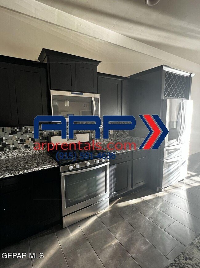 Building Photo - 3720 Loma Jacinto