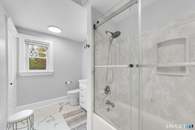 Building Photo - 3 Park Pl