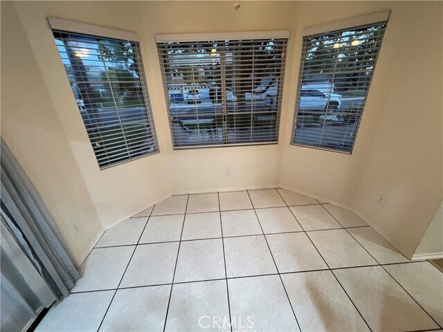Building Photo - 28766 Loire Valley Ln