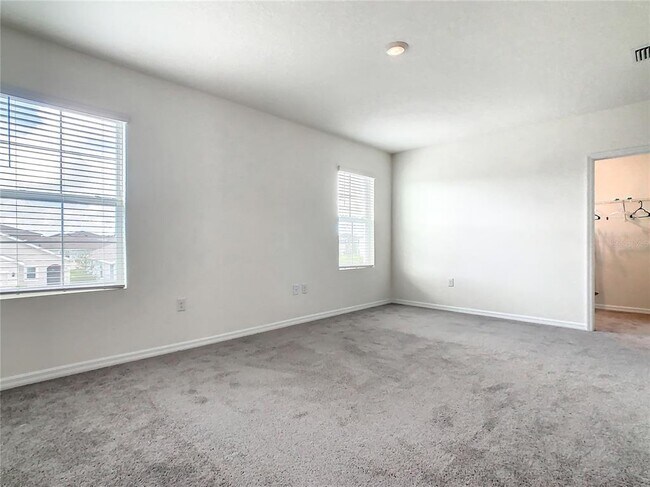 Building Photo - 16506 Mosaic Oar Dr