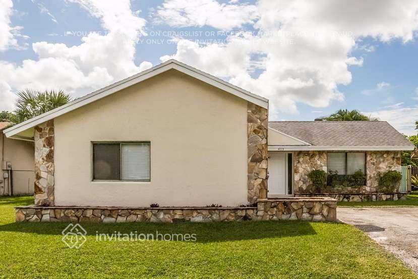 Building Photo - 413 SW 75th Ave