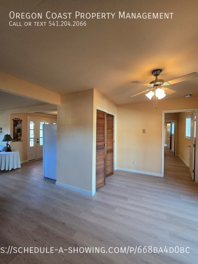 Building Photo - 1441 NW 20th St