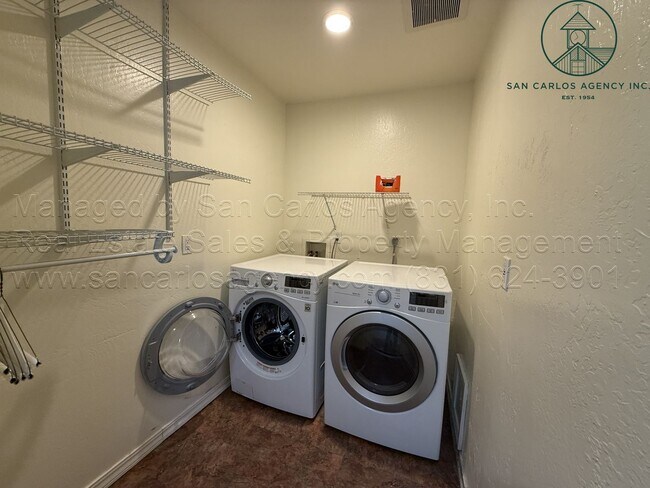 Building Photo - Spacious Three Bedroom Spanish Style Home in Upper Pebble Beach