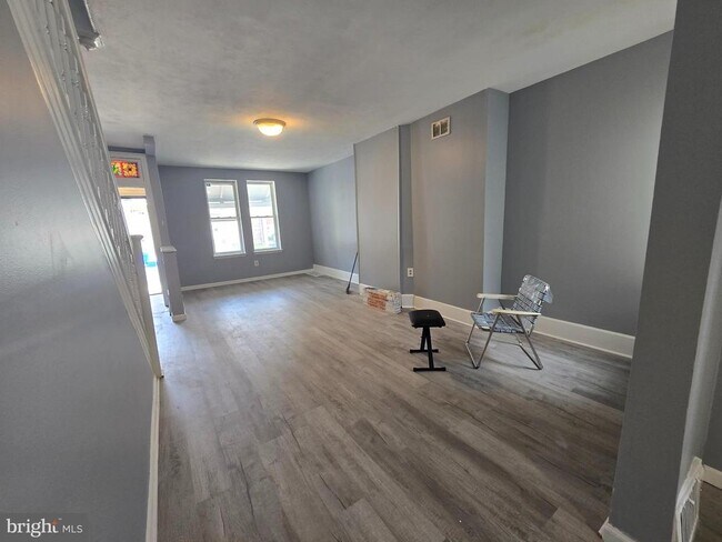 Building Photo - 3412 N 16th St