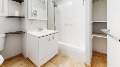 Building Photo - 16 Bremen St