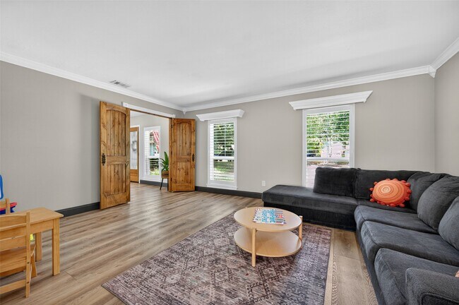 Building Photo - 10 Kittiwake Ct