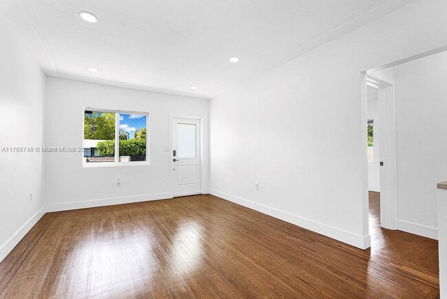 Building Photo - 234 NW 45th St