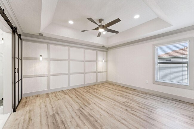 Building Photo - 522 Lucky Ln