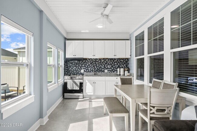 Building Photo - 2101 Kingfisher Ct