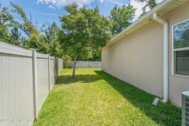 Building Photo - 12647 Julington Oaks Dr