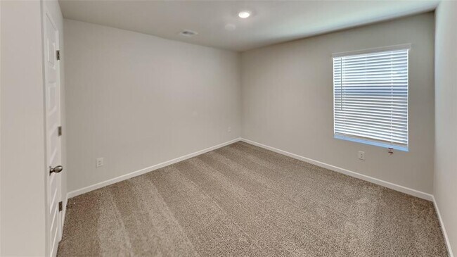 Building Photo - 10232 NW 28th Terrace