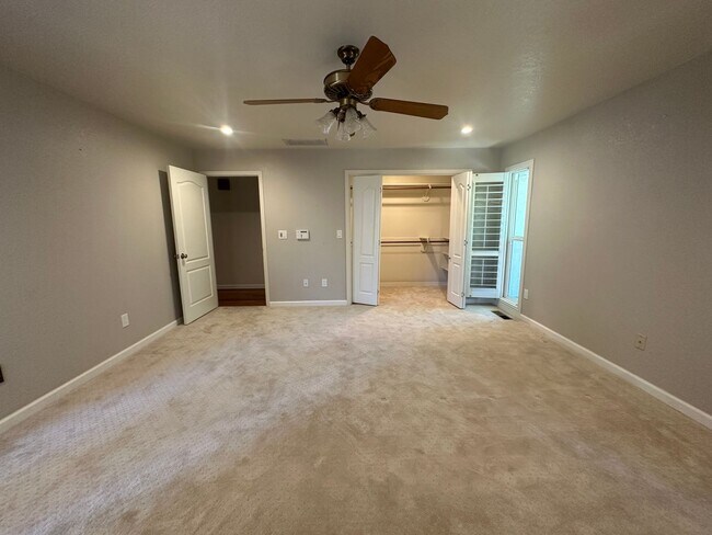 Building Photo - 2601 Bardolino Ln