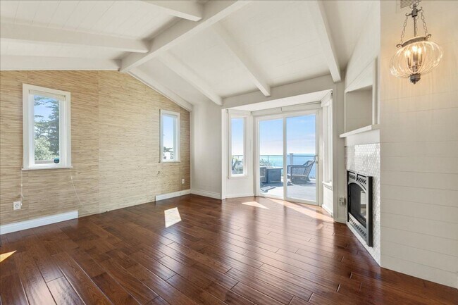 Building Photo - REDUCED PRICE Stunning Highlands Home Located in Carmel, CA!