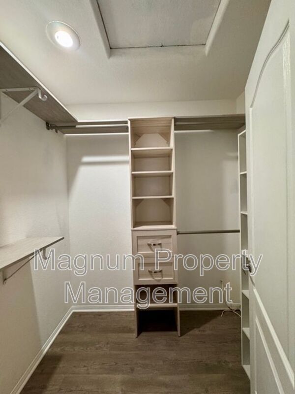 Building Photo - 30594 Glaspell Ct