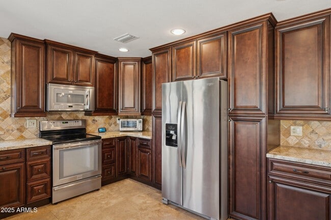 Building Photo - 10546 E Topaz Cir