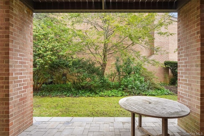 Building Photo - 36 Waters Edge