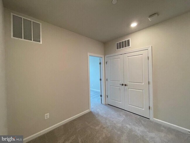 Building Photo - 20687 Heron Landing Dr