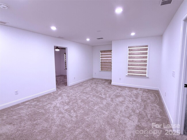 Building Photo - 9314 Moss Plantation Ave NW