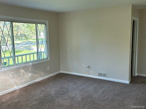 Building Photo - 3816 Kent Rd