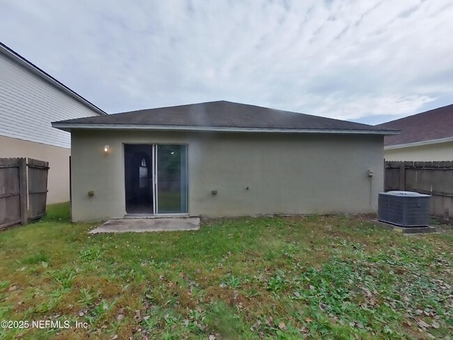 Building Photo - 3556 Alec Dr