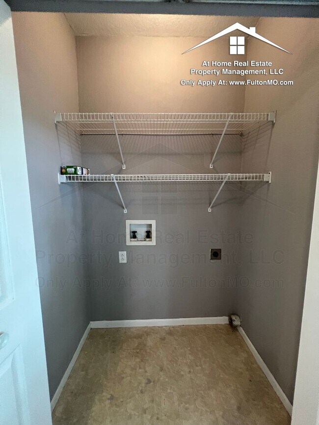 Building Photo - 1012 Boulder Ct