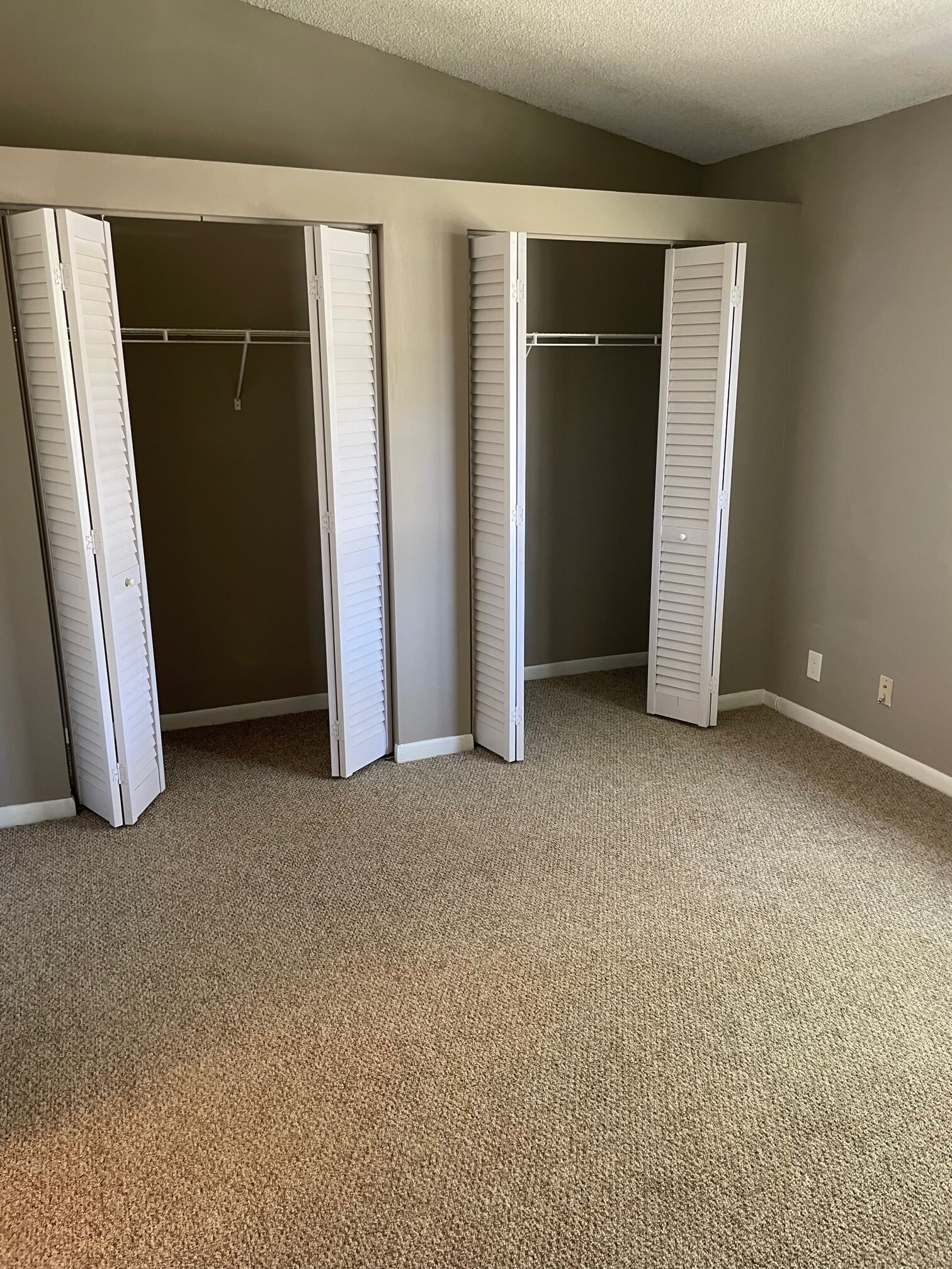 Building Photo - 131 SW 3rd St