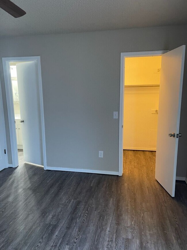Building Photo - NEWLY REMODELED!!! Section 8 approved