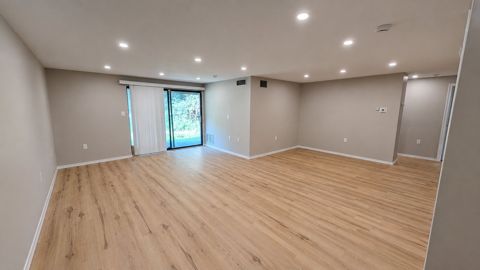 Building Photo - 48 Avonwood Rd