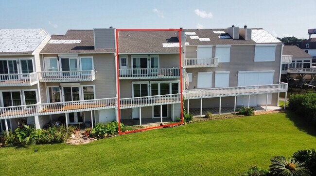Building Photo - 10 Mariner Village Dr