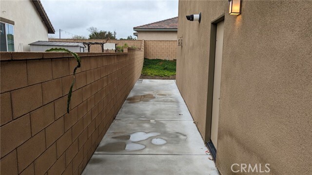 Building Photo - 5440 Starling Dr