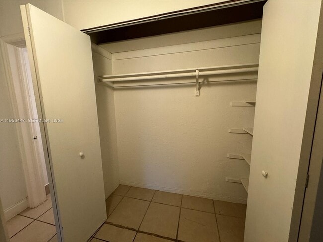 Building Photo - 8605 SW 68th Ct