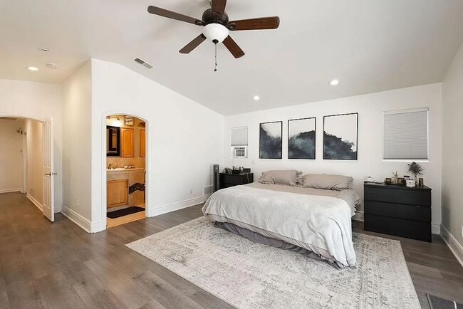 Building Photo - Fletcher Hills/El Cajon 3Br House