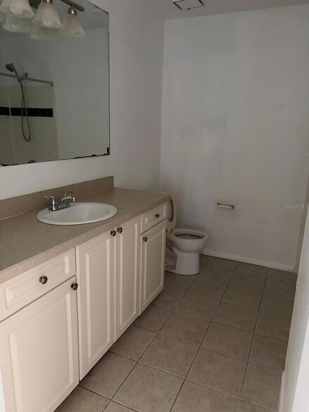 Building Photo - 1218 Bermuda Lakes Ln