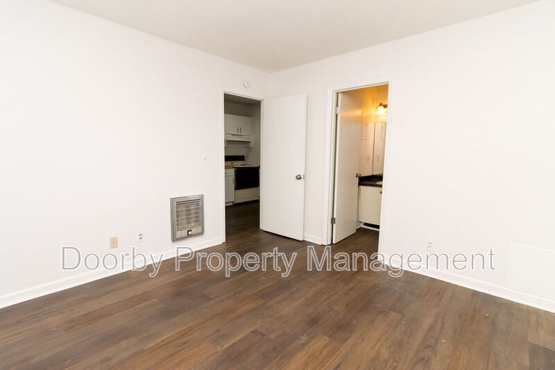 Building Photo - 4298 Byrnewood Village Cir