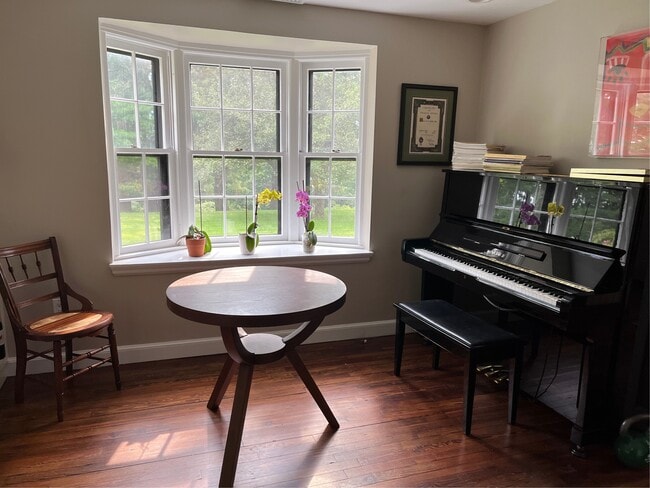 Eat in kitchen - 50 Orchard Rd