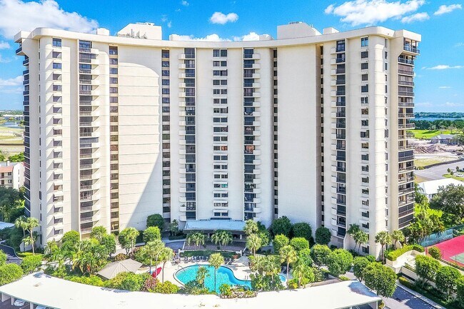 Building Photo - 2480 Presidential Way